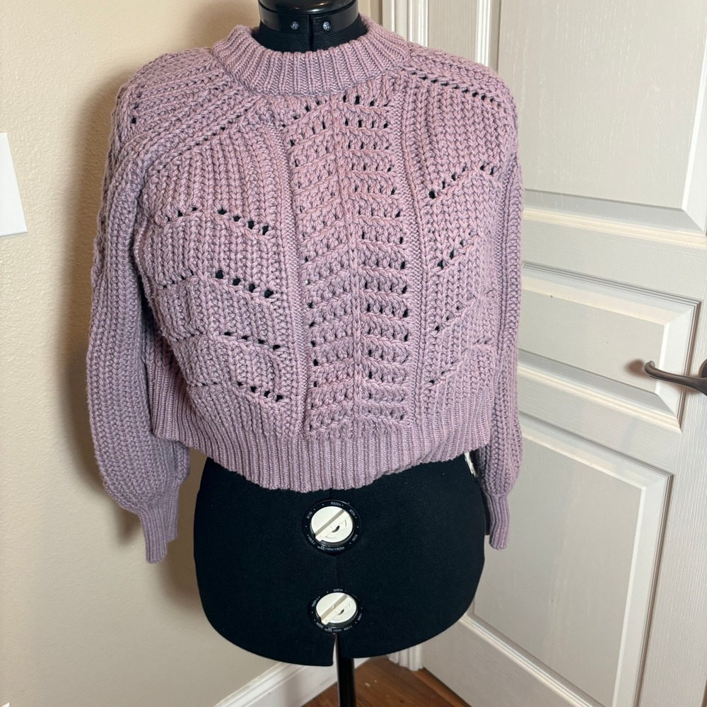 Happy X Nature Kate Hudson Lavender Cable Knit Cropped Sweater Size M Like New